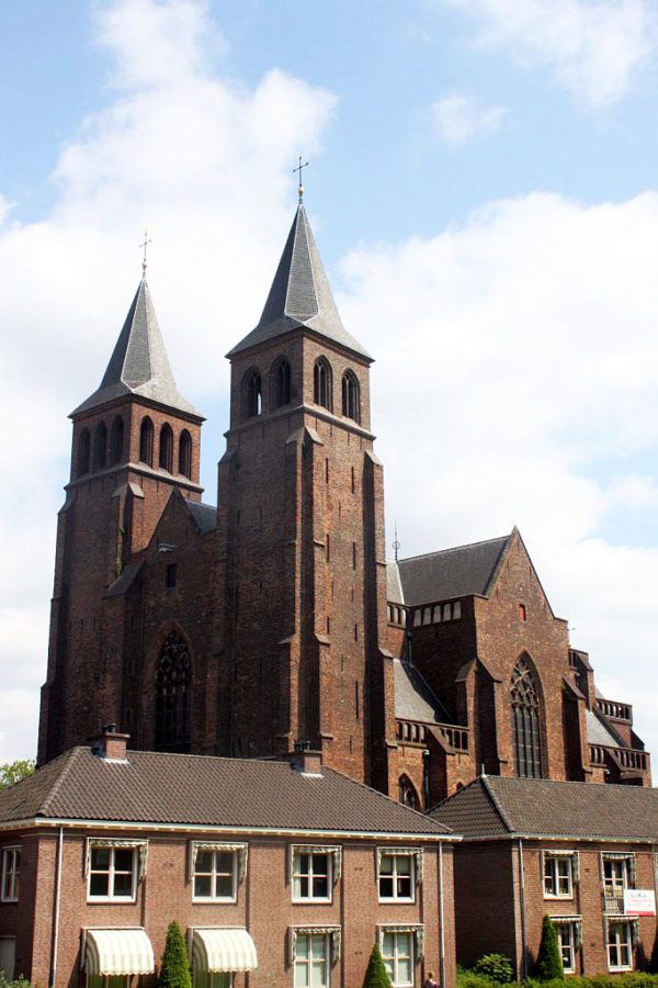 ArnhemWalburgis-kerk01