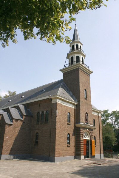 Loenen-kerk02