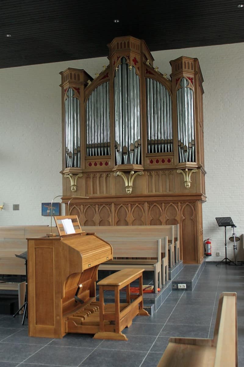 Roelofarendsveen-orgel03